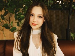 AliceWells real