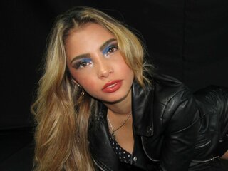 AndreaRyans show