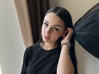 MayaPratt amateur
