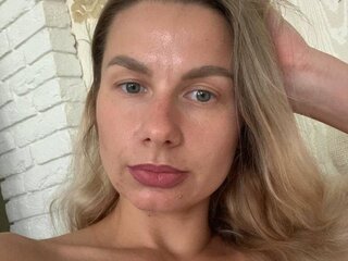 MonaParissi lj