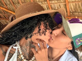 RihannaAndKendra livesex